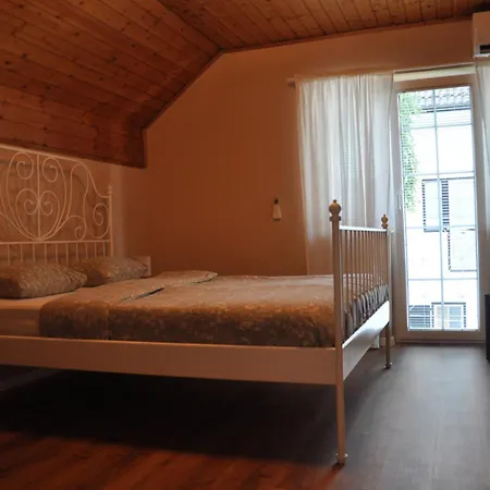 Vas Lipa 8 - 36 Apartma *