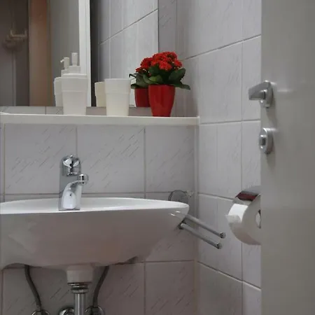 Vas Lipa 8 - 36 * Podcetrtek